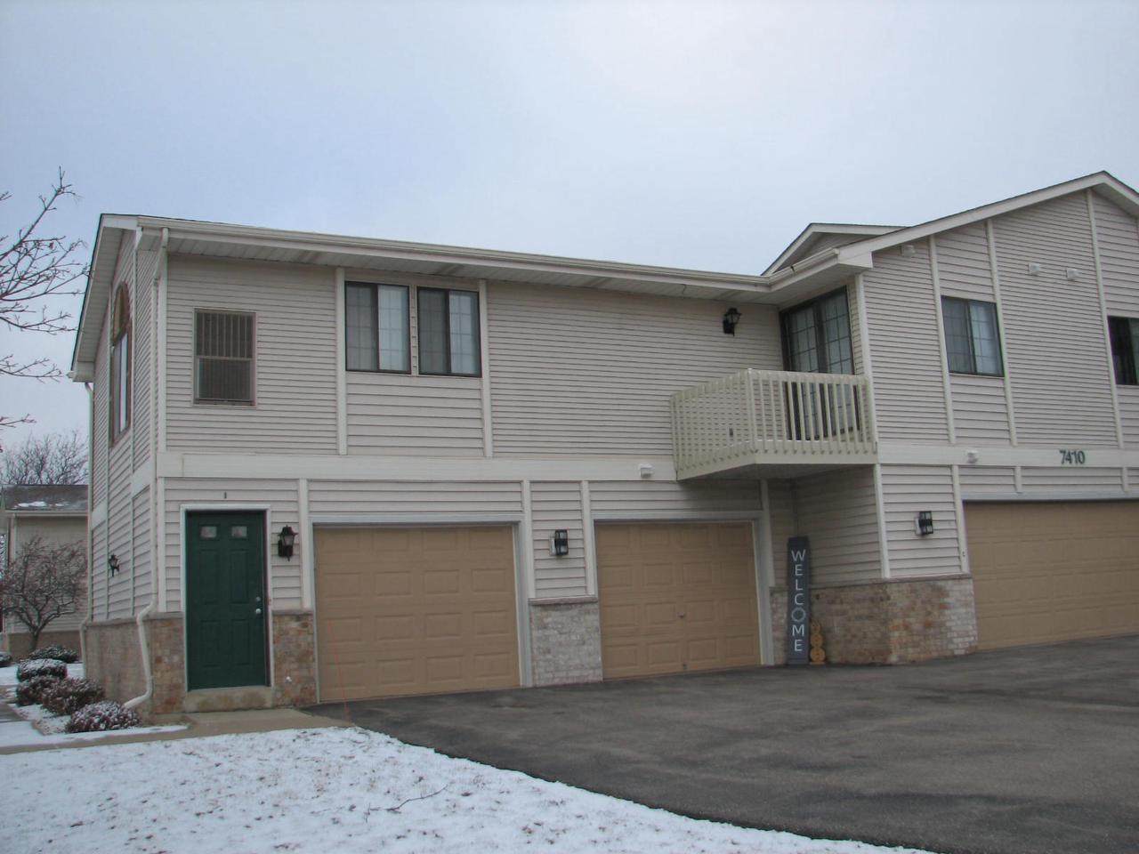 7410 98th Ave - Photo 1