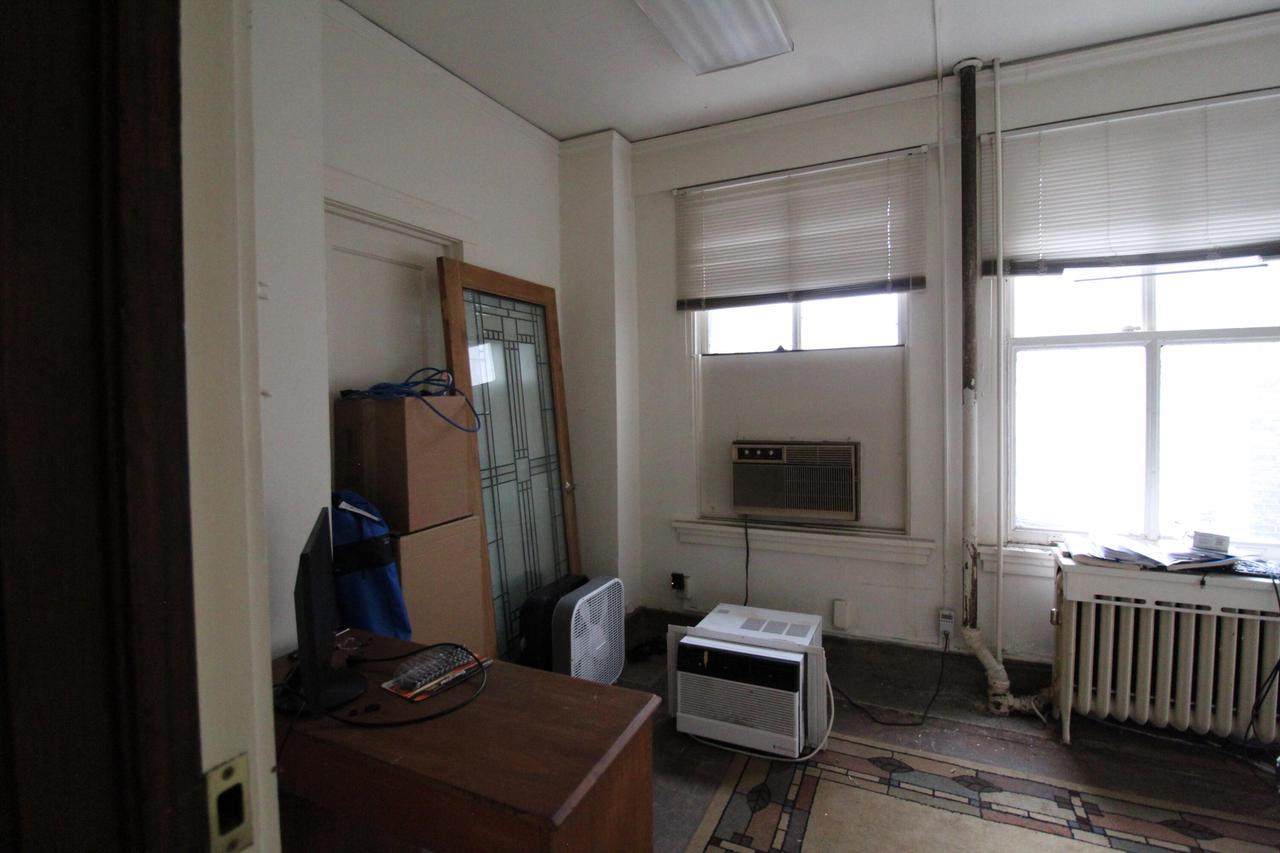 610 Main St - Photo 1