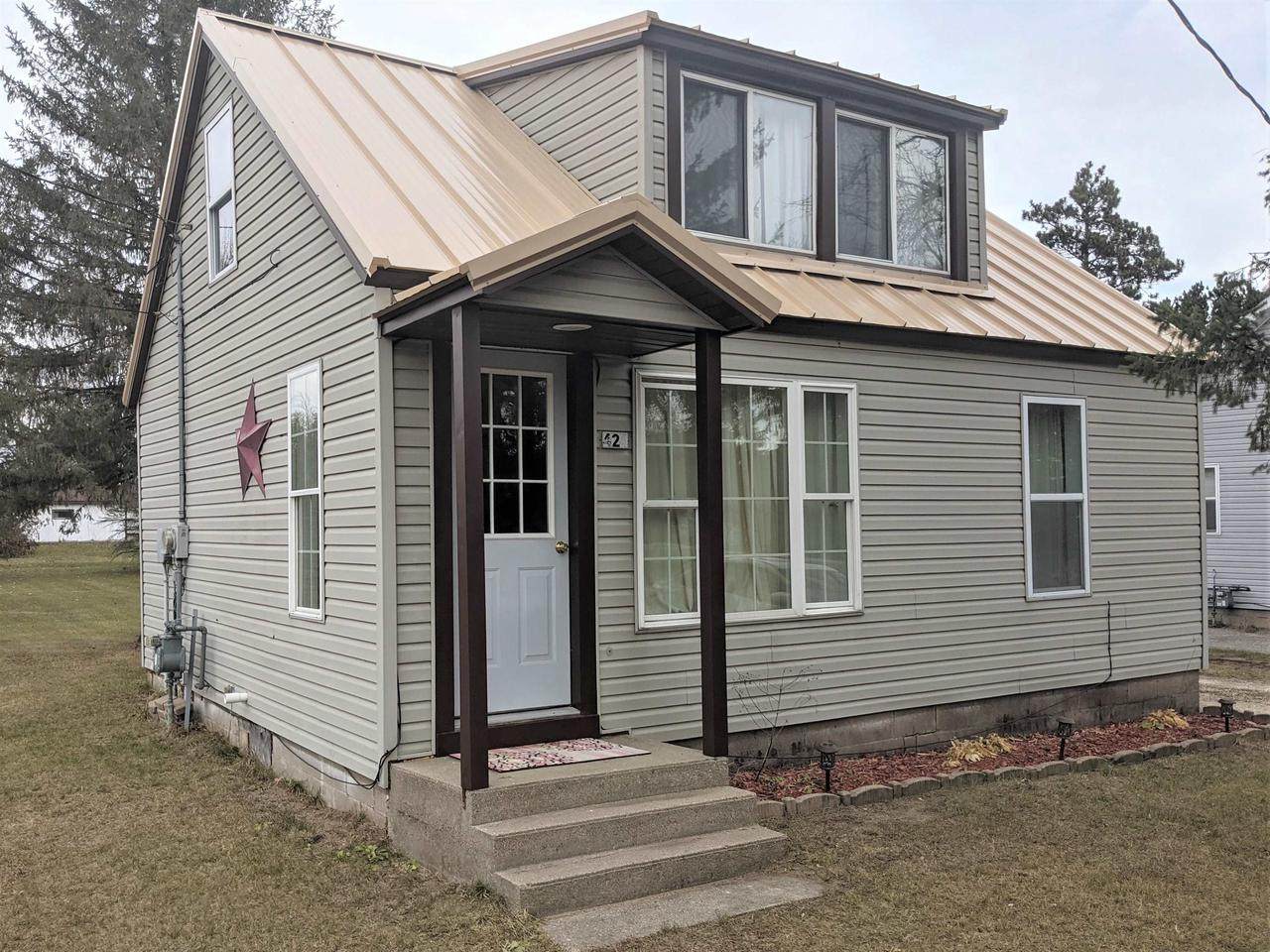 424 Westfield Rd - Photo 1