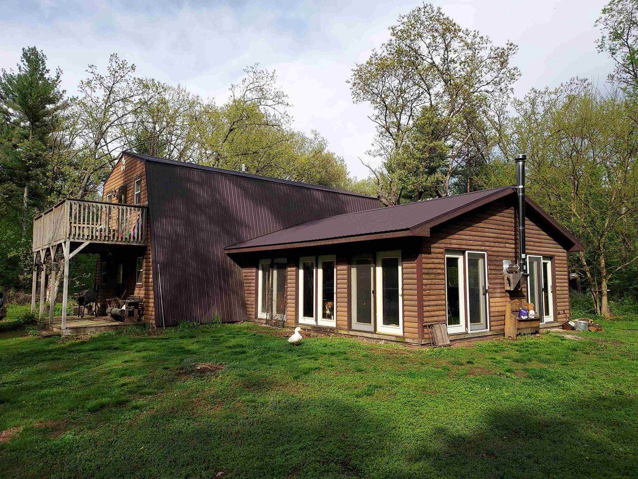 W14103 4 Seasons Dr - Photo 1
