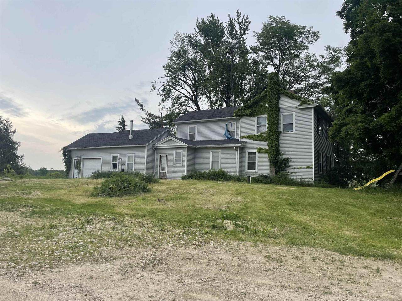 8696 Grams Rd - Photo 1