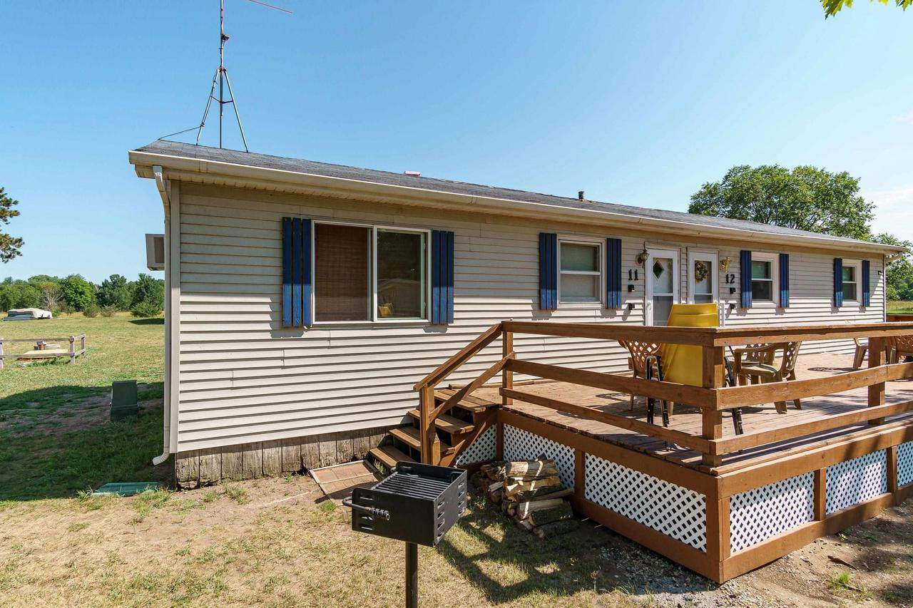 W983 North Shore Dr - Photo 1