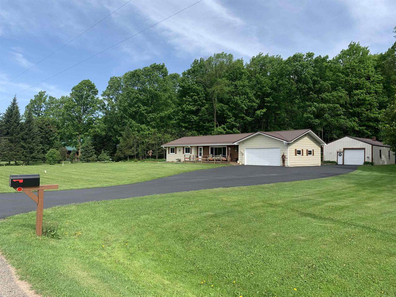 W10358 Byers Road - Photo 1