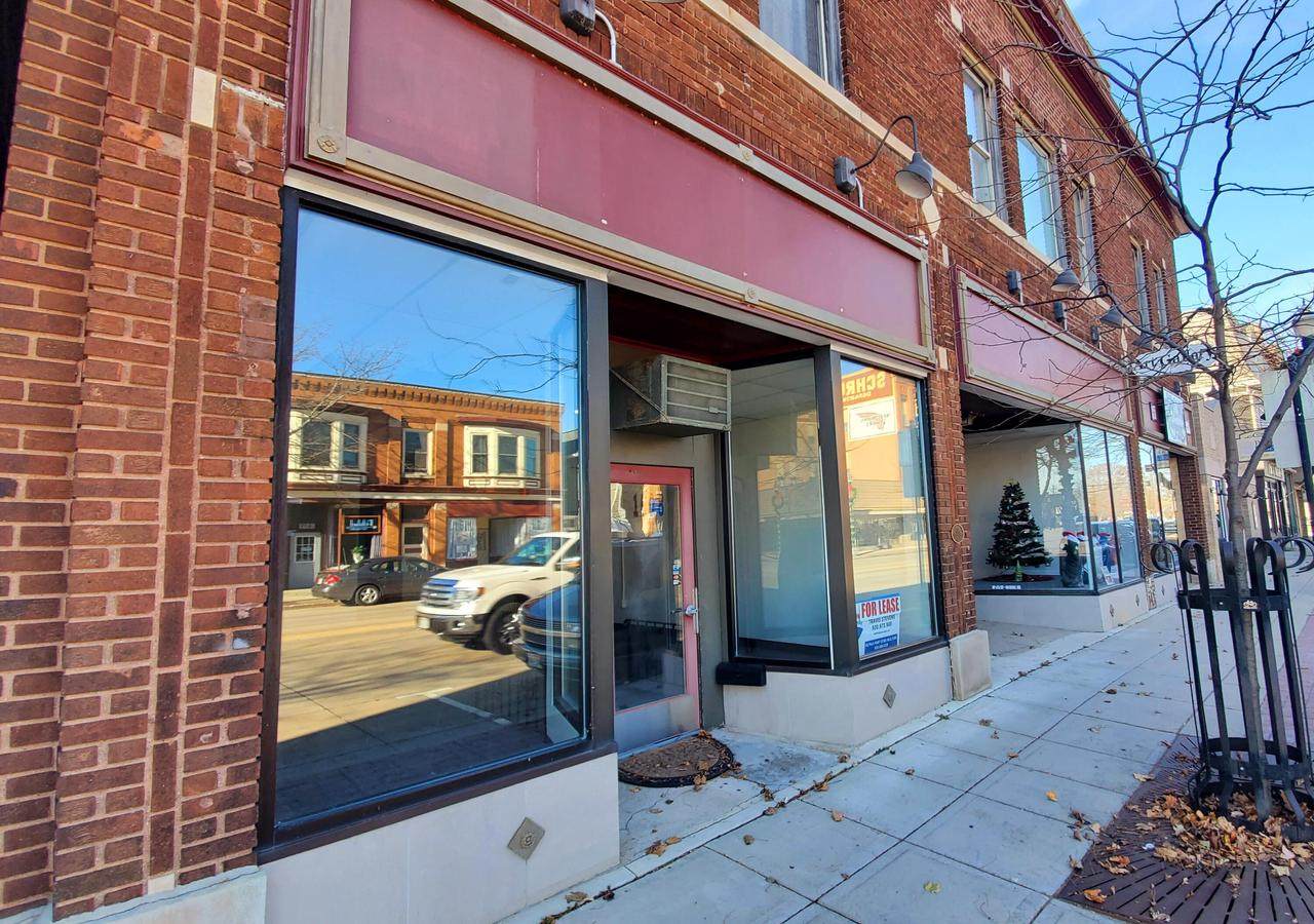 1608 Washington St - Photo 1