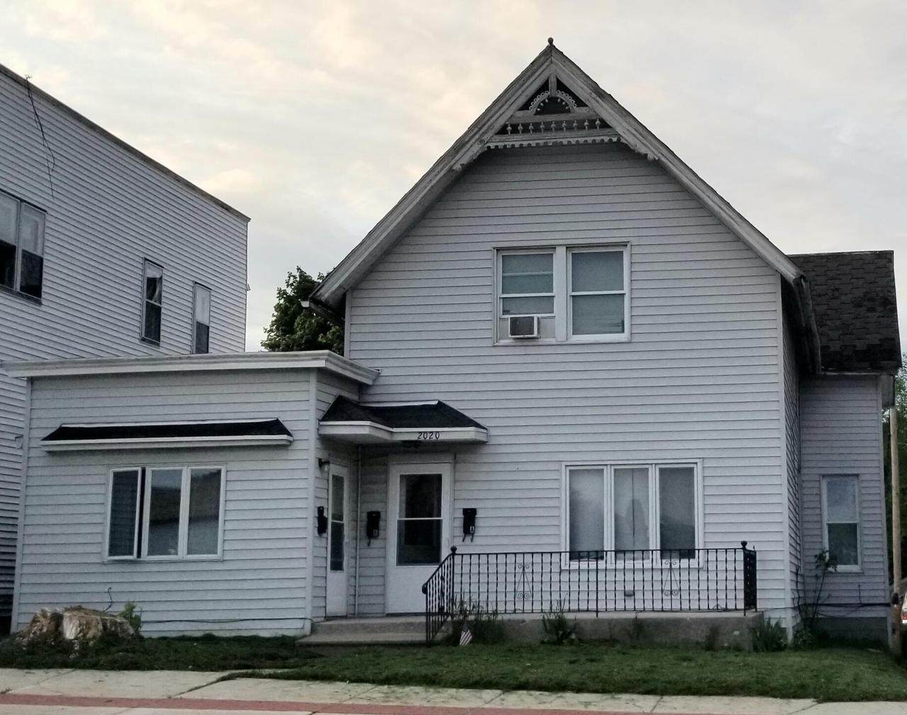 2020 Wisconsin Ave - Photo 1