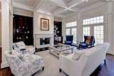 239 Woburn - Photo 3