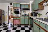 11 Grove Avenue - Photo 18