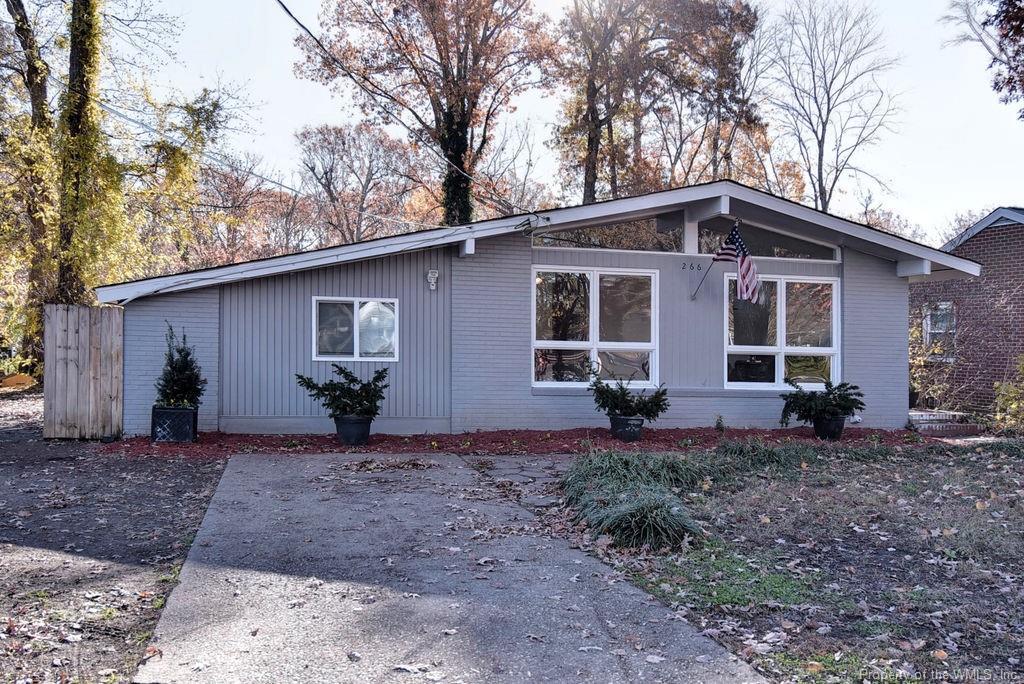 266 Eastwood Drive - Photo 1