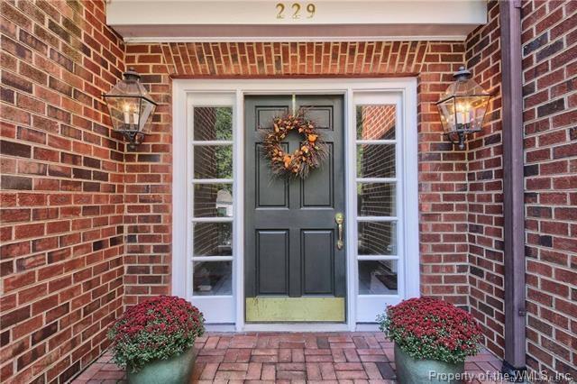 229 Woodmere Drive - Photo 1