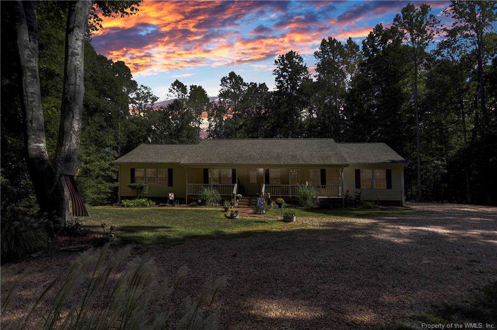11349 Farm Road - Photo 1