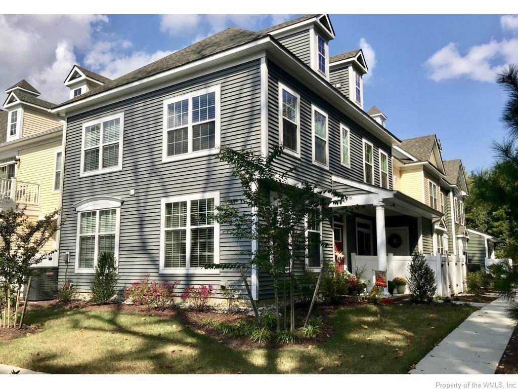 908 Promenade Lane - Photo 1