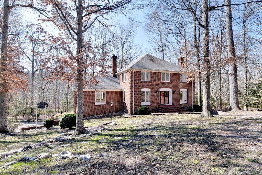 114 Will Scarlet Lane - Photo 1