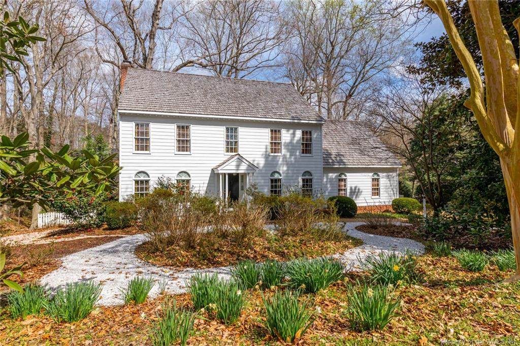 103 Woodmere Drive - Photo 1
