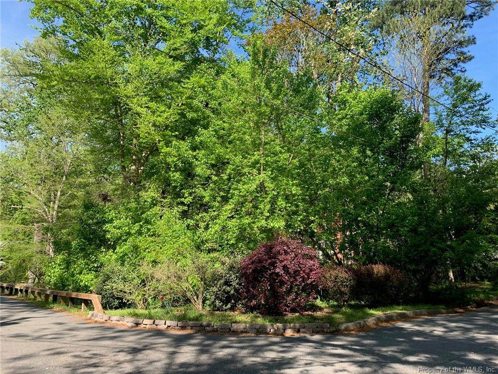 406 Griffin Avenue - Photo 1