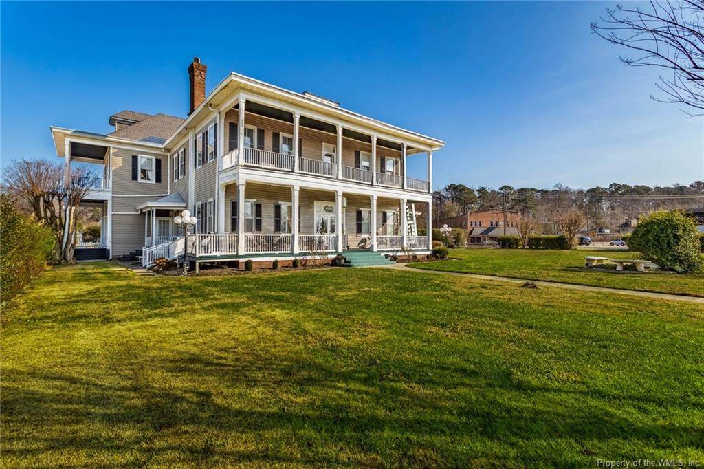 10 Elmhurst Street - Photo 1