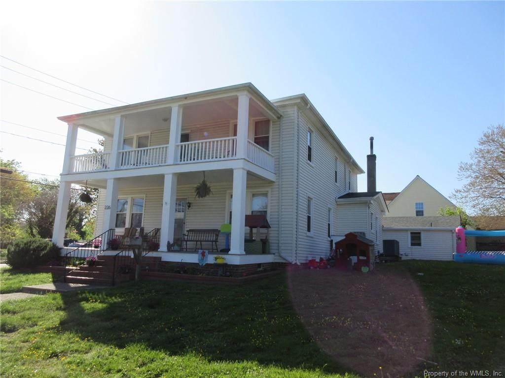 226 Willard Avenue - Photo 1