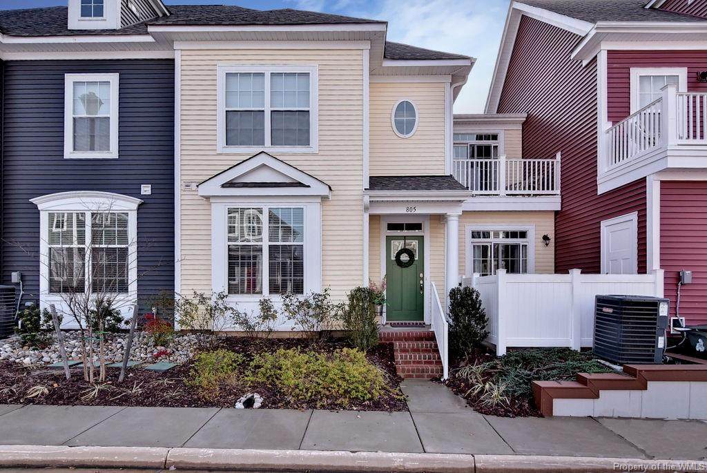 805 Promenade Lane - Photo 1