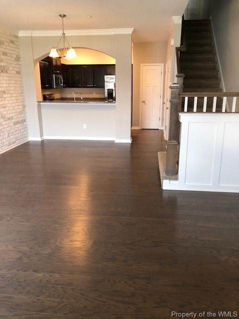 1109 Monarch Court - Photo 1