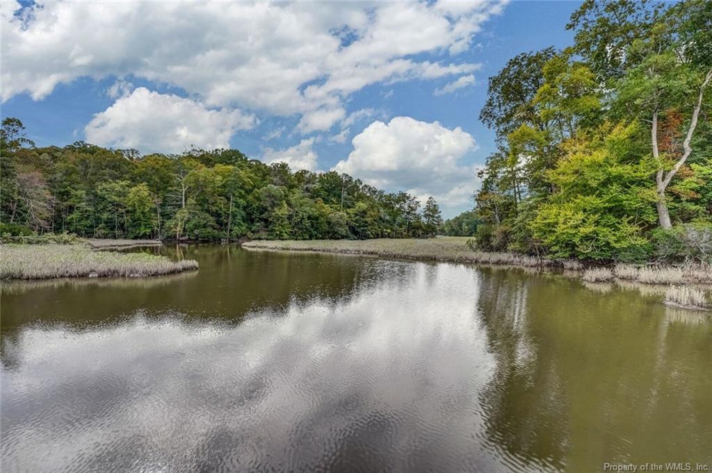 1000 England Circle - Photo 1