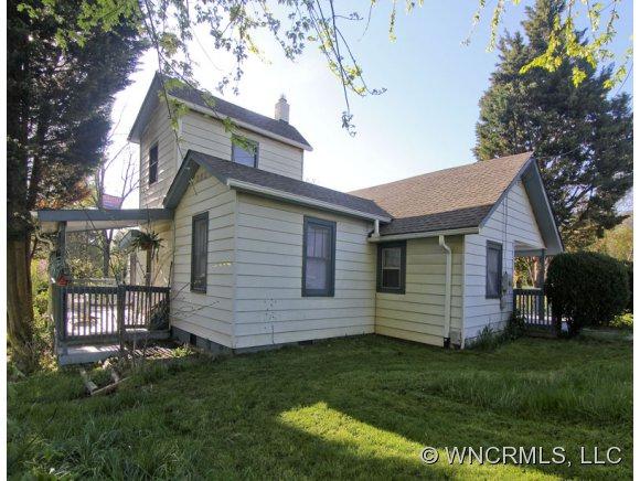 120 Harrison Street, Swannanoa, NC 28778 (#NCM516417) :: Exit Realty Vistas