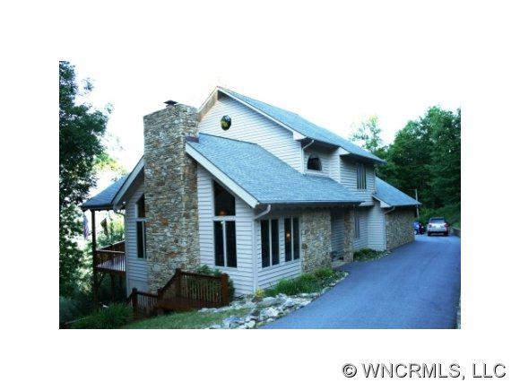25 Hawberry Lane, Mars Hill, NC 28754 (#NCM521541) :: Exit Realty Vistas