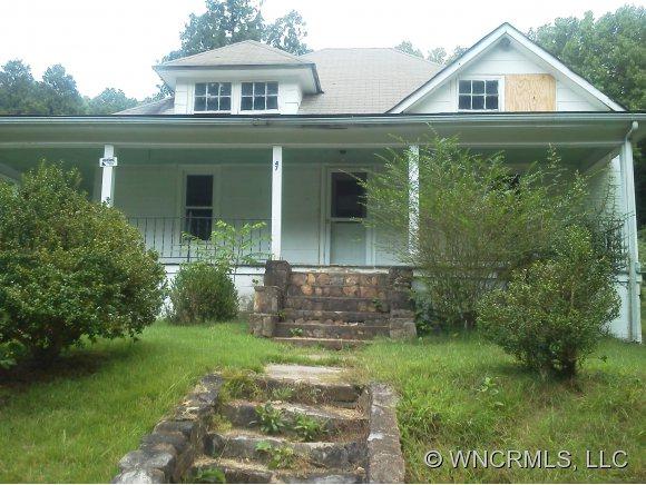 47 Saw Branch Rd, Candler, NC 28715 (#NCM526113) :: Exit Realty Vistas