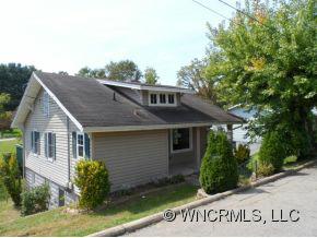 20 Axley, Canton, NC 28716 (#NCM527189) :: Exit Realty Vistas