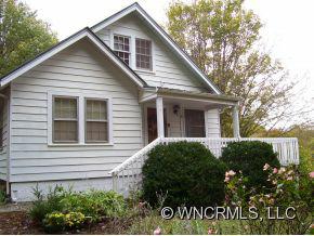 366 Piney Mtn Rd, Waynesville, NC 28786 (#NCM527404) :: Exit Realty Vistas