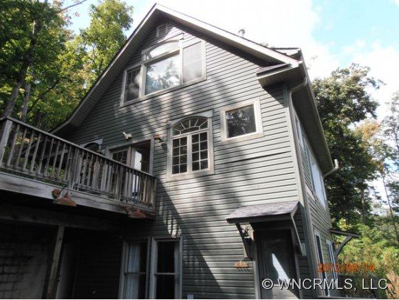 410 Bald Eagle Drive, Hendersonville, NC 28792 (#NCM527542) :: Exit Realty Vistas