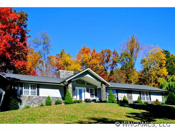 81 Lotawatha Drive, Burnsville, NC 28714 (#NCM527818) :: Exit Realty Vistas