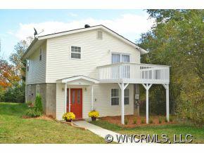 40 Laurel Loop, Asheville, NC 28806 (#NCM527915) :: Exit Realty Vistas