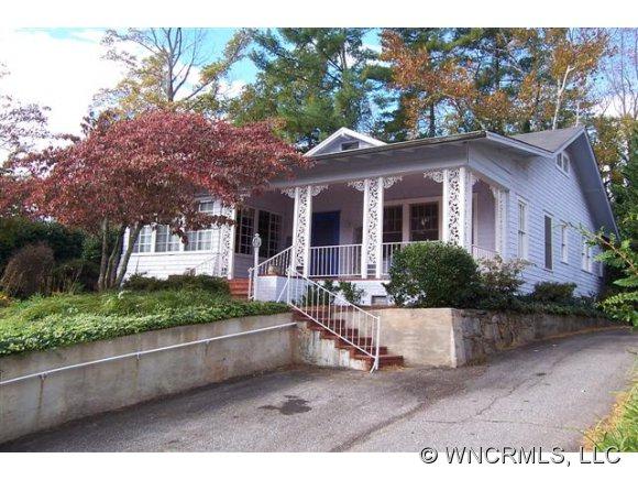 50 Lyncourt Drive, Tryon, NC 28782 (#NCM528290) :: Exit Realty Vistas