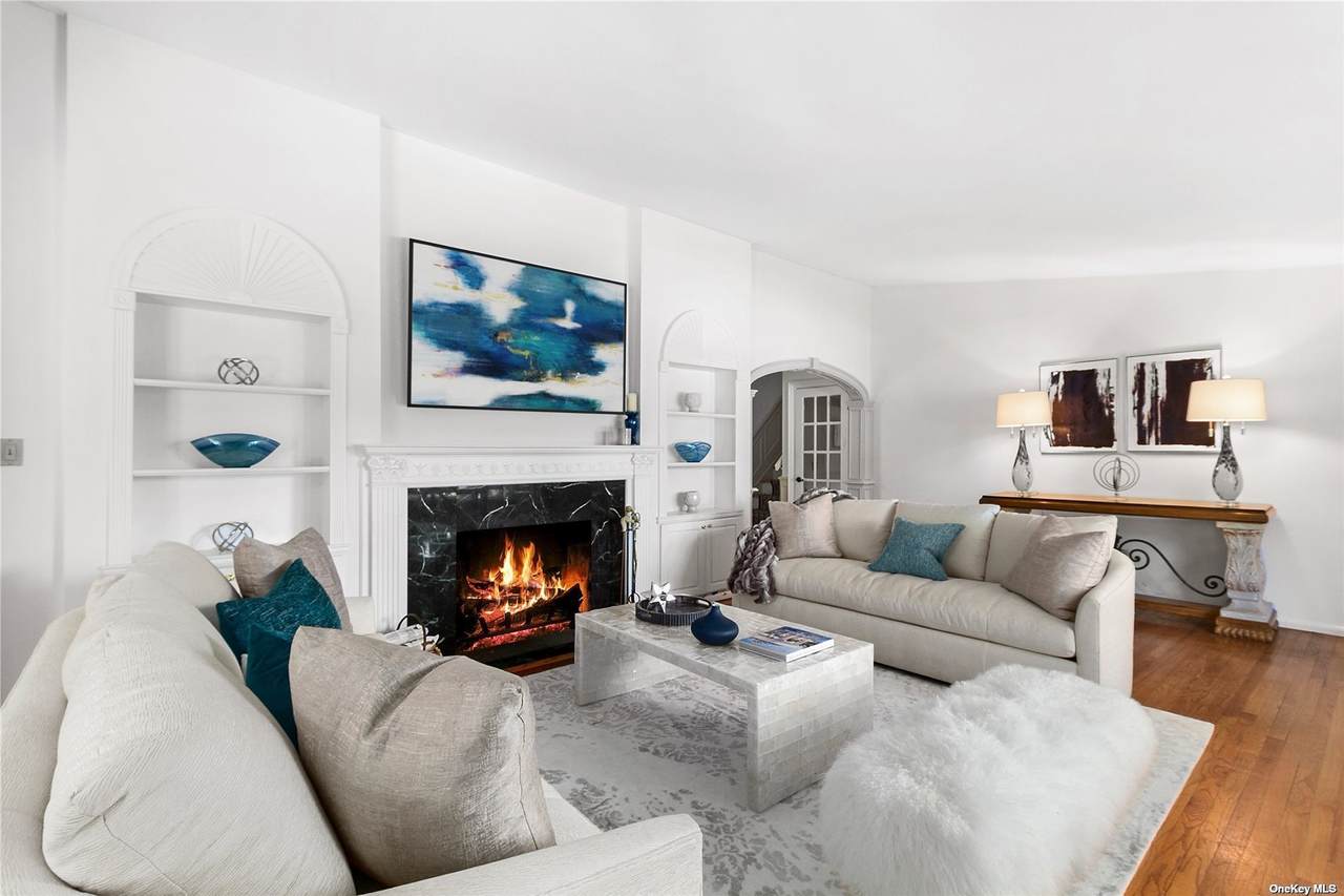 29 Frost Mill Road - Photo 1