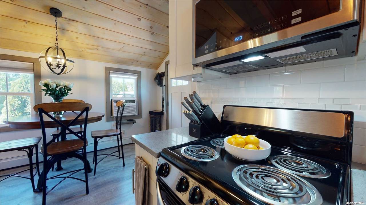 591 Main Street - Photo 1