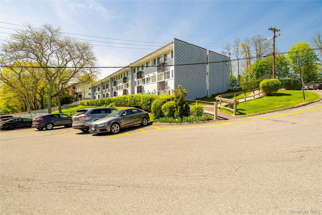 5 Wyndover Woods Lane - Photo 1