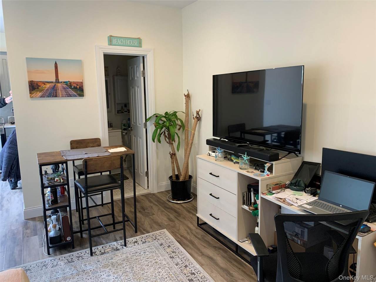 25 Baylawn Avenue - Photo 1