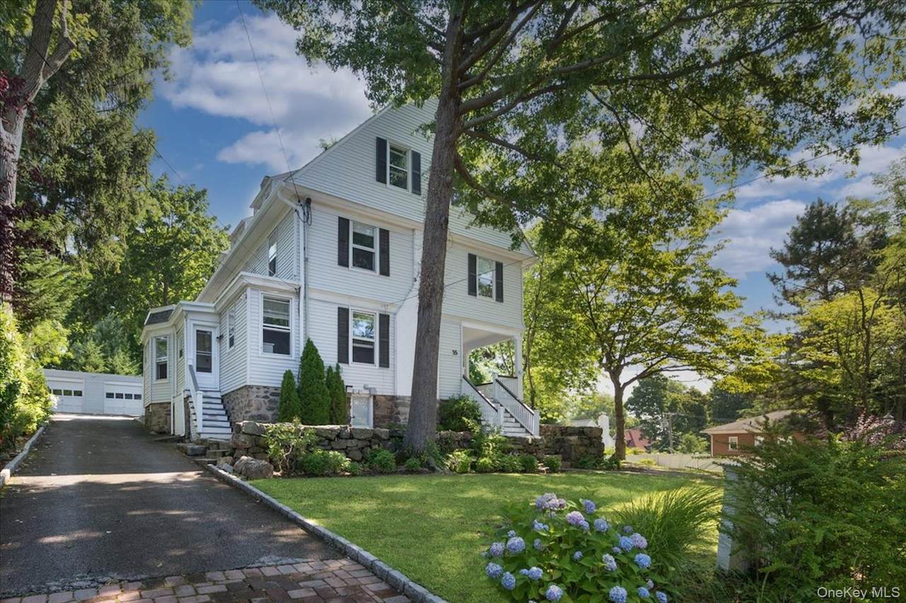 55-57 Chatsworth Avenue - Photo 1