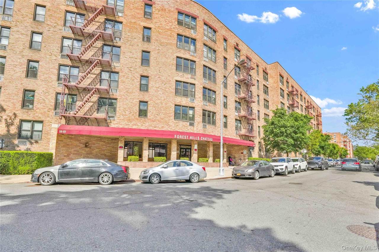 58-03 Calloway Street - Photo 1