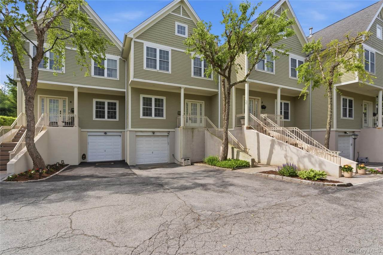 83 Kings Highway - Photo 1