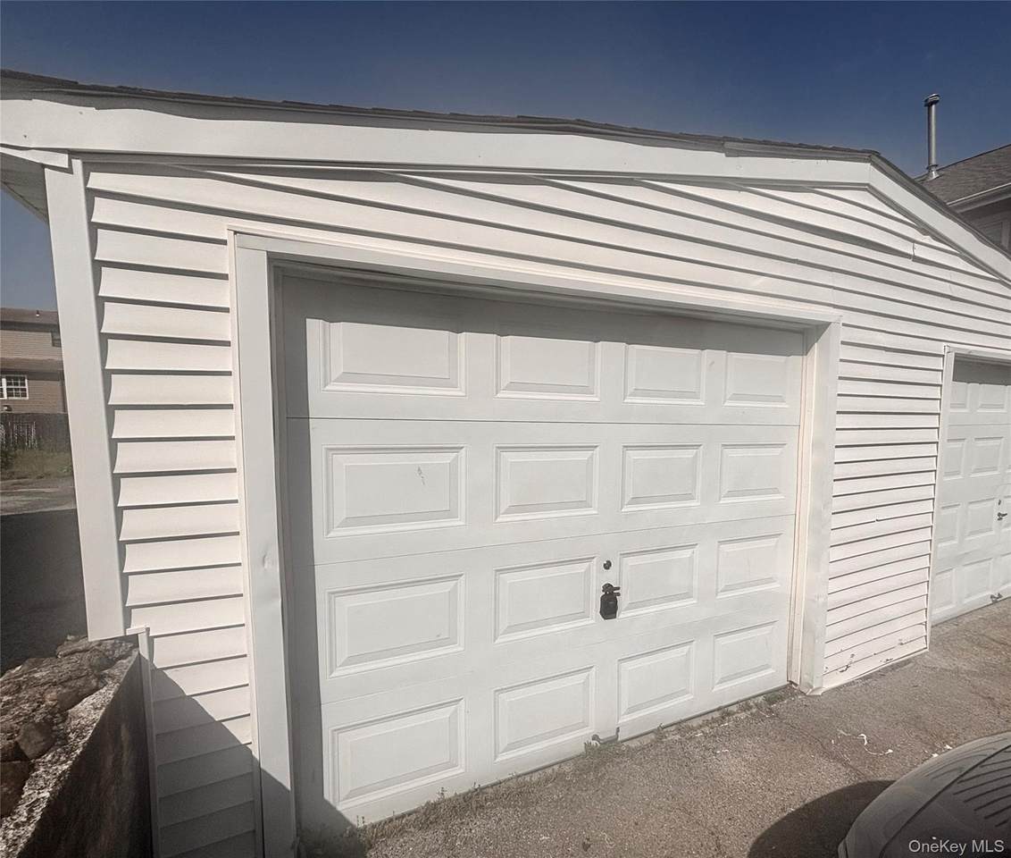 28 Davis Street - Photo 1