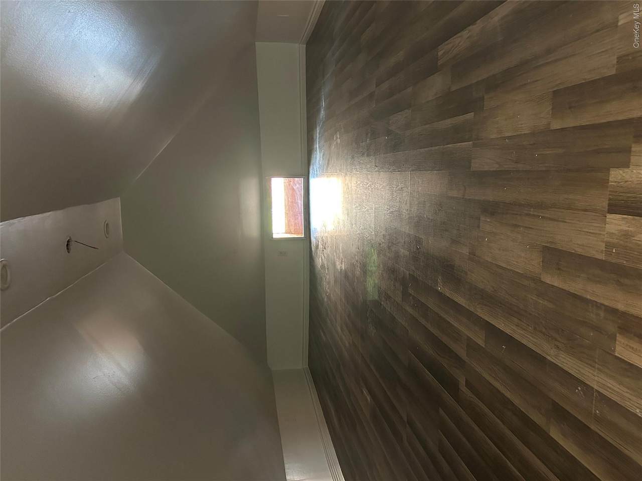 2217 Collier Avenue - Photo 1