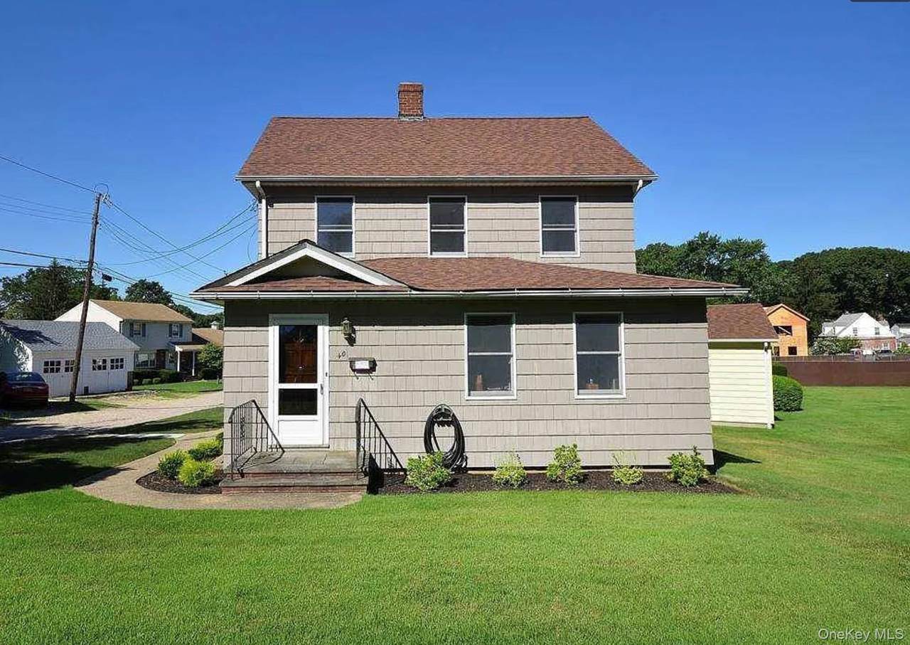 40 Perry Avenue - Photo 1