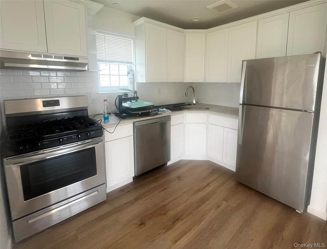 6261 De Costa Avenue - Photo 1