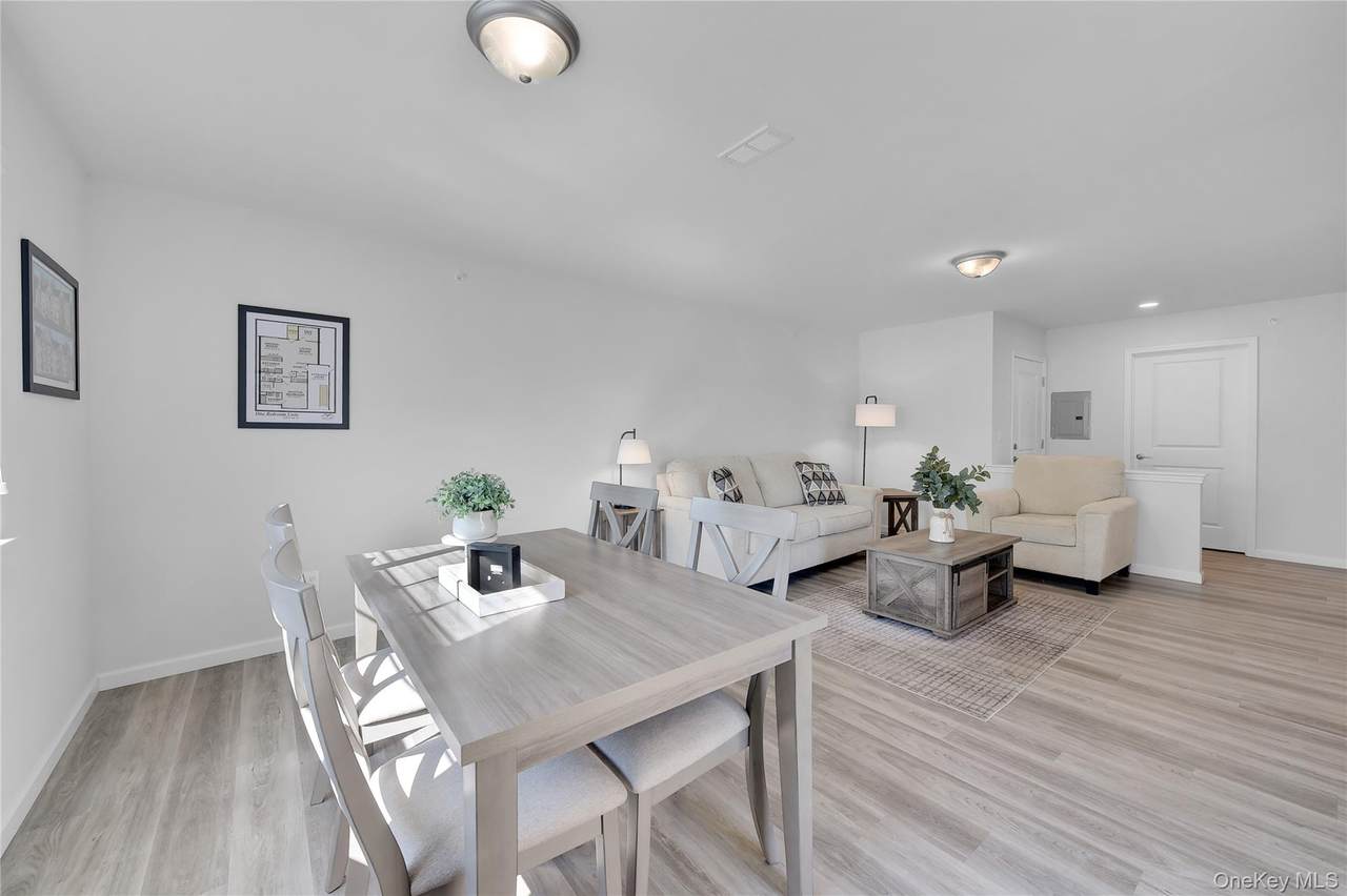 206 Golf Links Road - Photo 1
