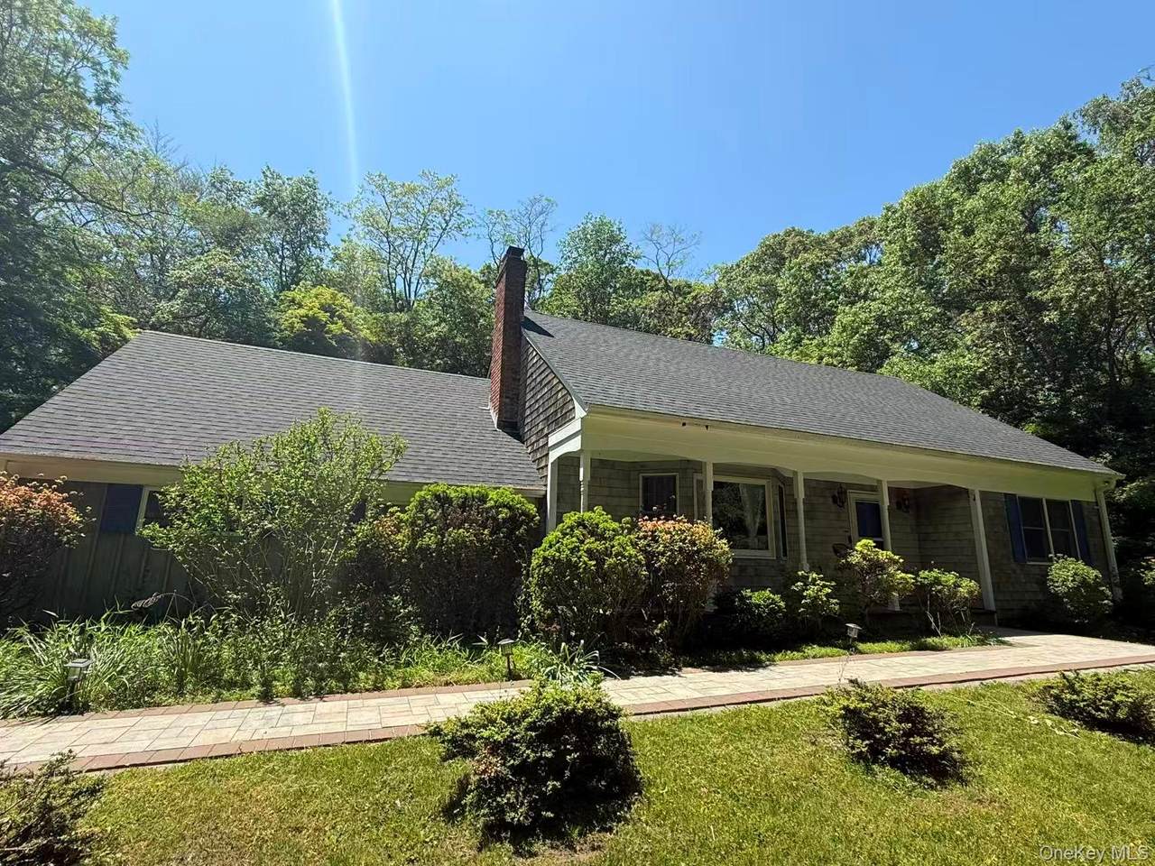 214 Old Town Rd - Photo 1
