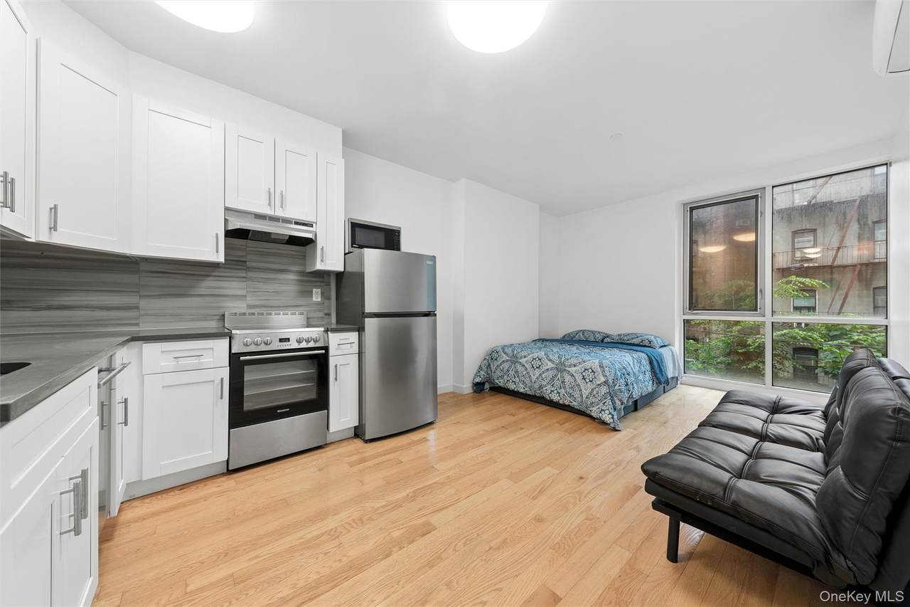362 127th Street - Photo 1