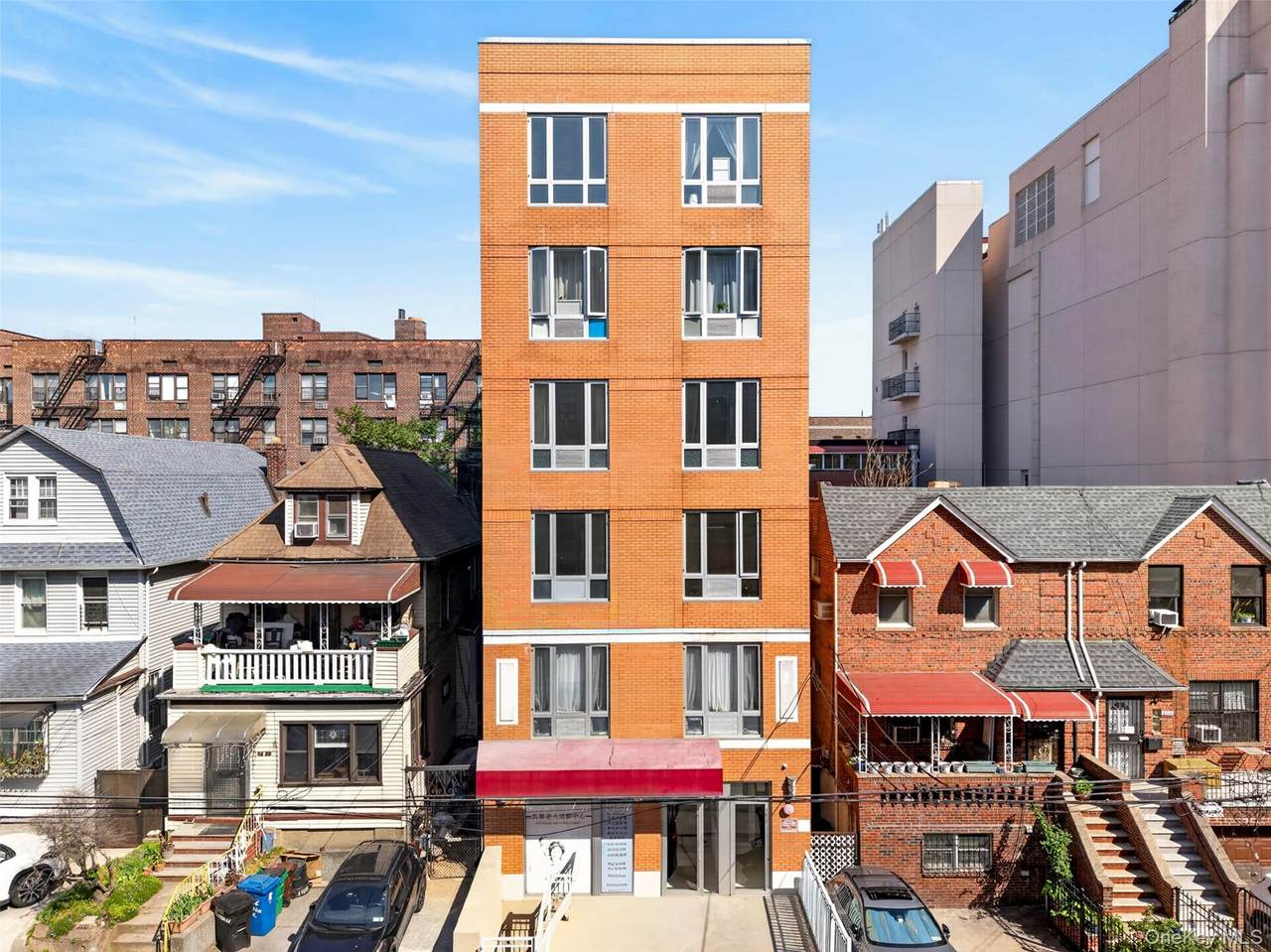 82-20 Britton Avenue - Photo 1