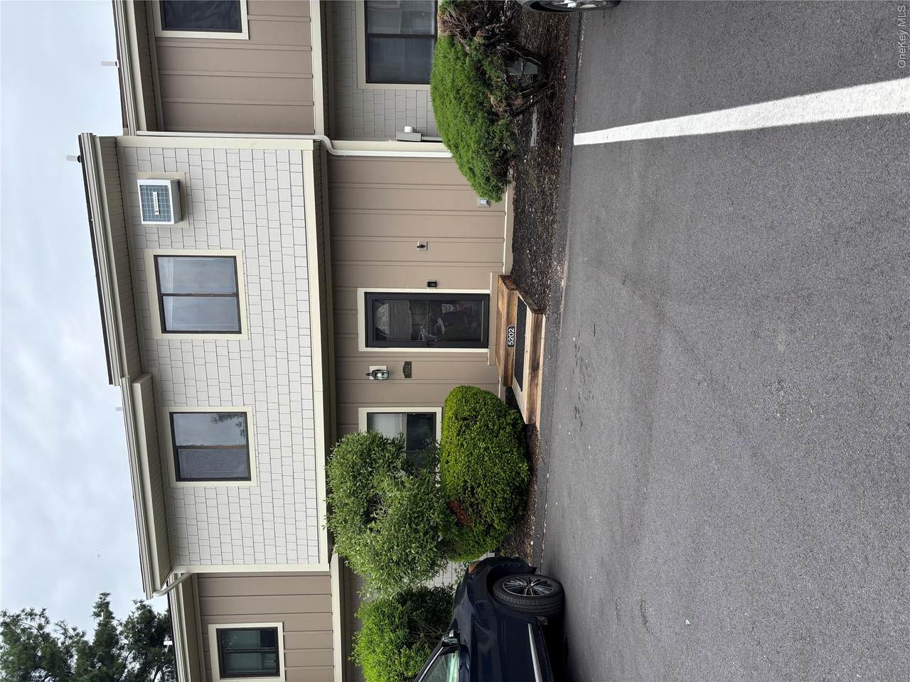 5202 Chelsea Cove - Photo 1