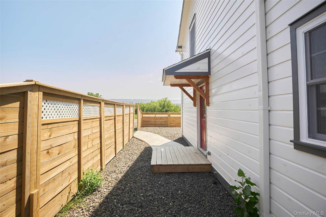5728 209 Highway - Photo 1