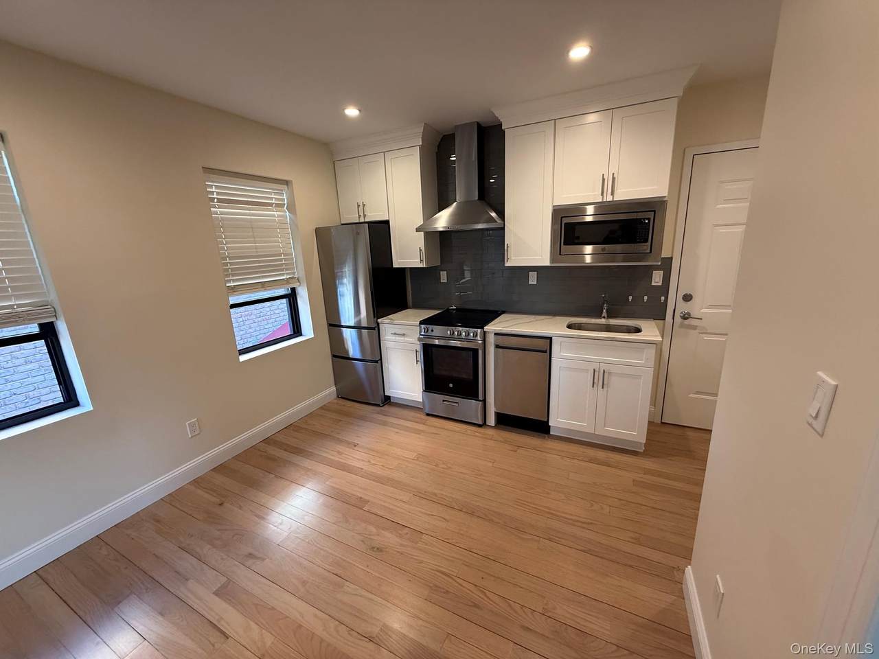 610 Jerico Turnpike - Photo 1